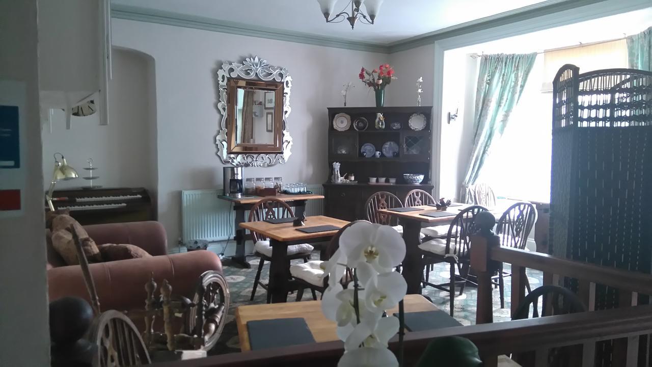 Tara Bed and Breakfast Fishguard Exterior foto